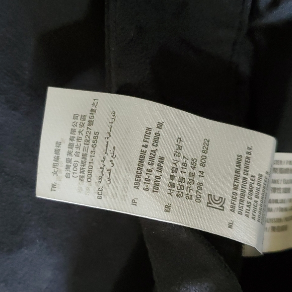 Abercrombie & Fitch faux suede black mini skirt 00 - Picture 3 of 4